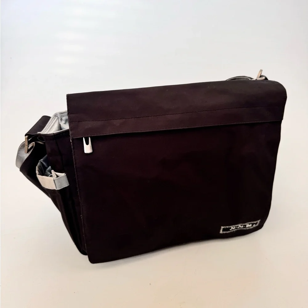 Ju-Ju-Be Classic Collection Better Be Messenger Diaper Bag, Black/Silver